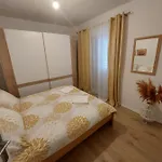 Dina 公寓 *